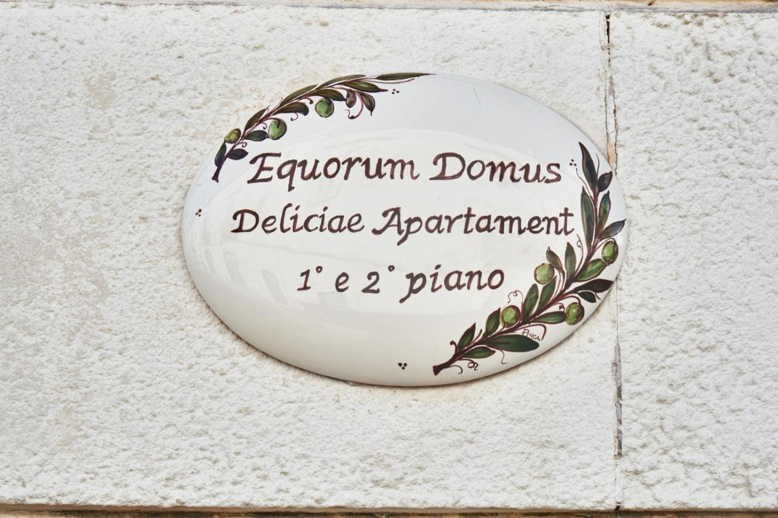 Equorum Delicious Suite - Ostuni Centro Exterior foto
